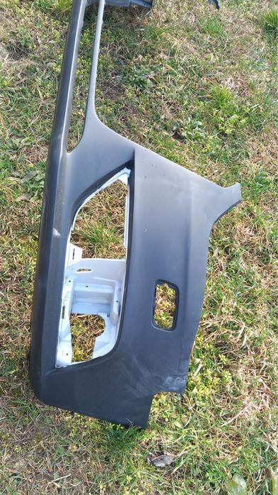 Bara fata Audi A4 B8