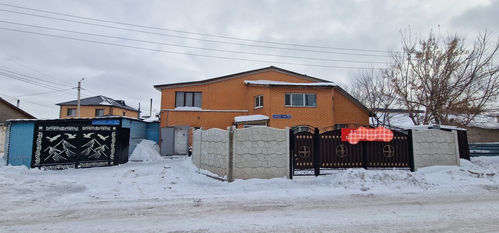 Продам двухэтажный дом