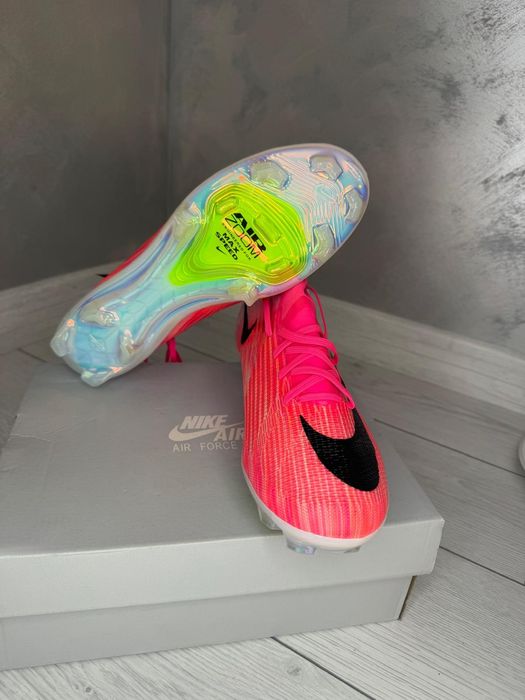 Ghete fotbal noi Elite Version originale