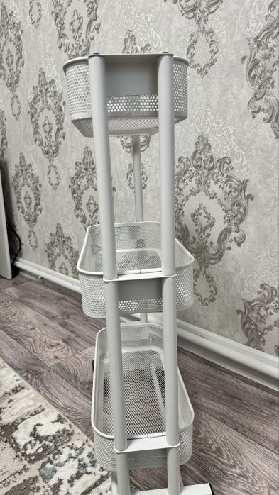 Этажерка металлическая