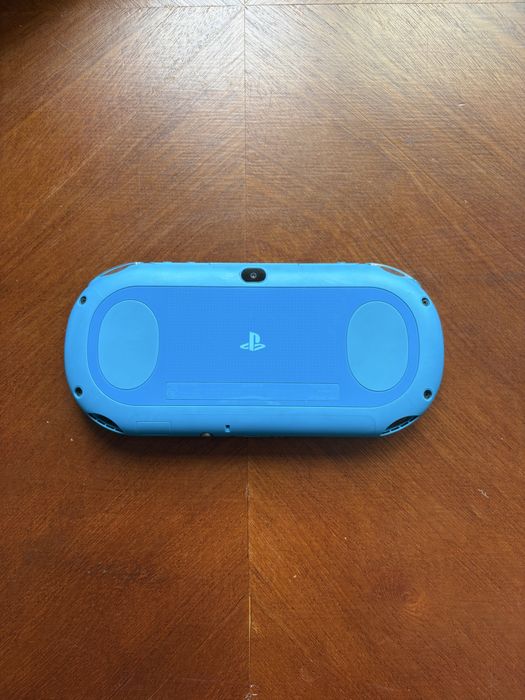 Ps Vita Slim 2000