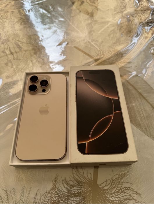 Iphone 16 pro desert