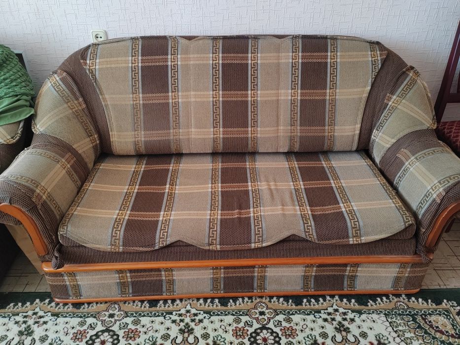 Диван и 2 кресла-кровати