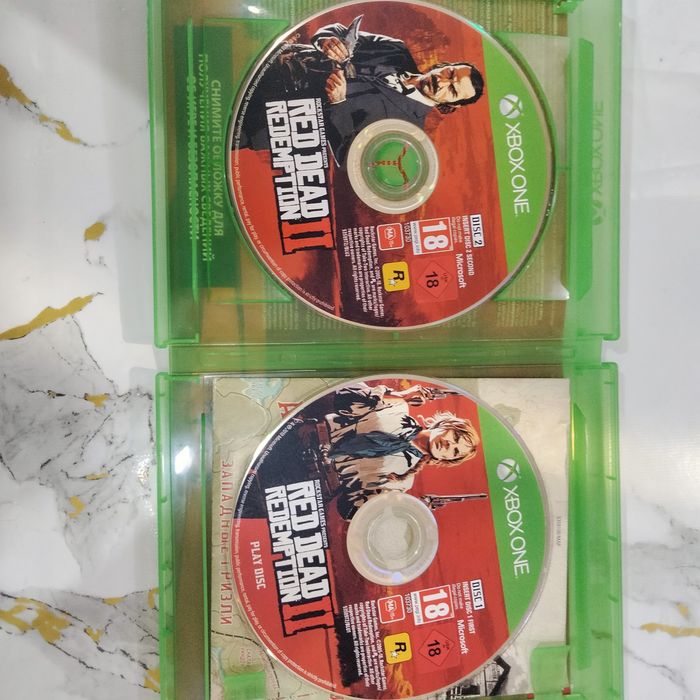 Продам игру RDR2 XBOX