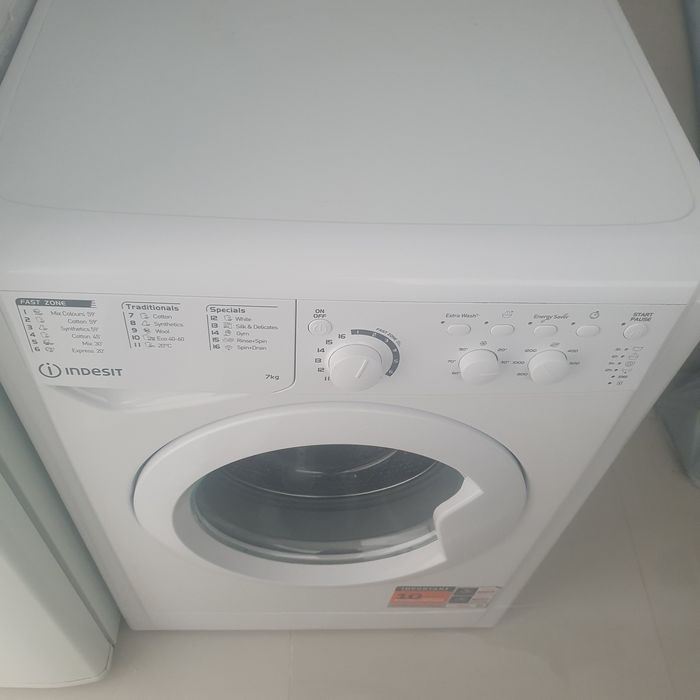 Пералня Indesit 7 кг