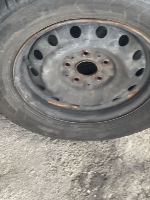 Продам резина состаяние хорошо