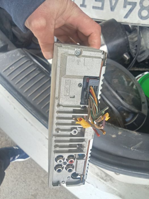 Авто магнитола SONY