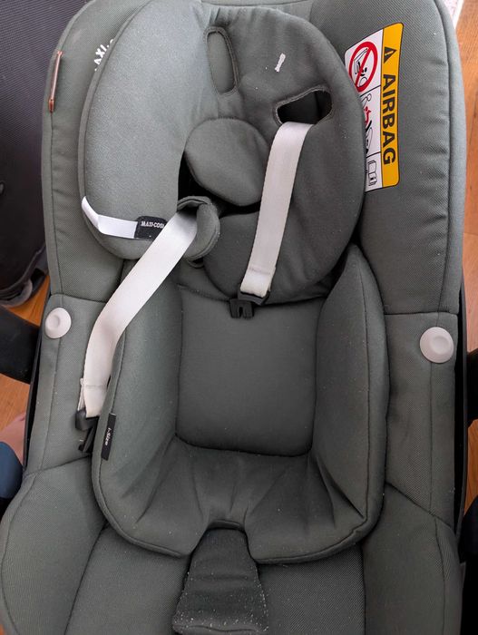 Scoica Maxi Cosi + isofix i-Size
