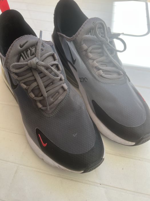 NIKE Air 270 Маратонки