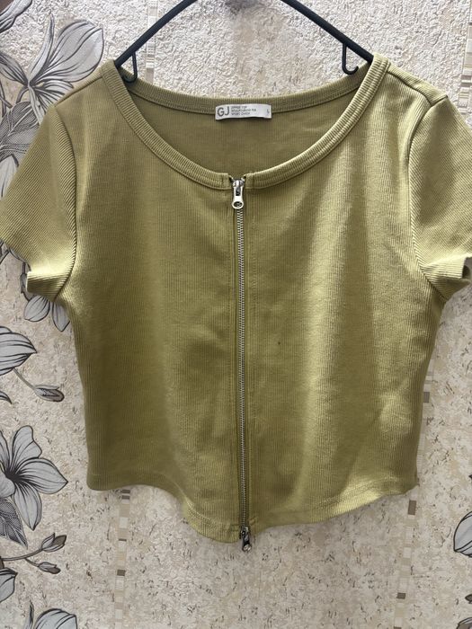 Одежда по 200 тенге