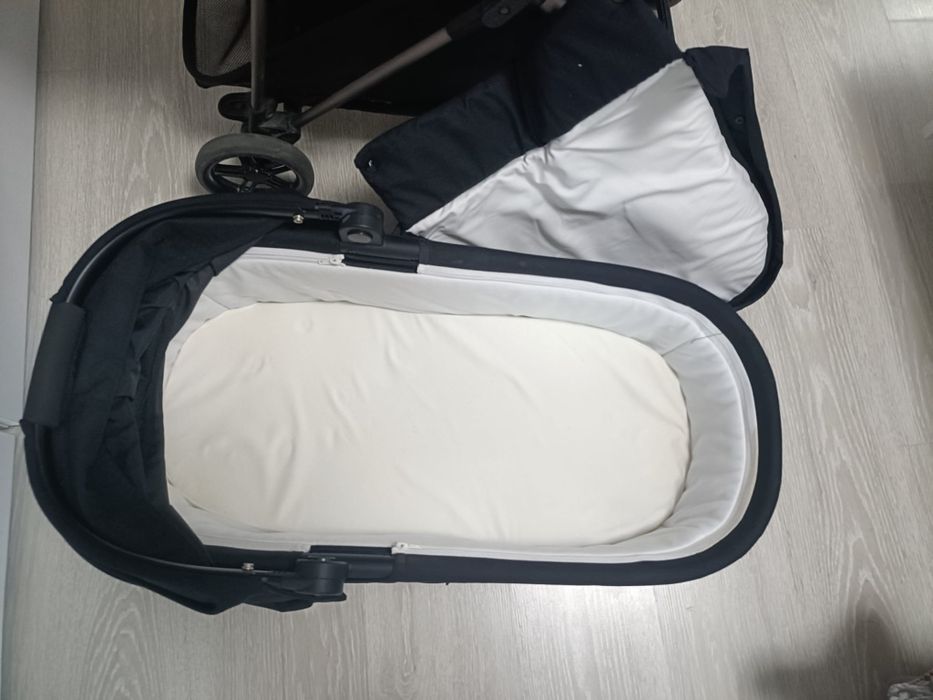 Cărucior Cybex Melio 2 in 1