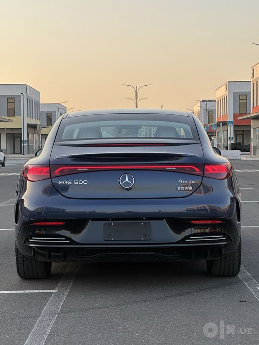 Mersedes Benz EQE 500 4Matic 2025 Седан