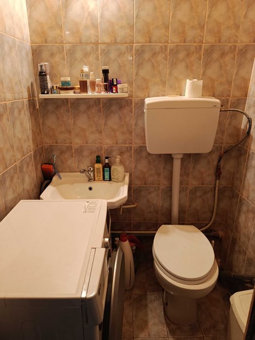 Apartament  de vanzare 3 camere decomandat