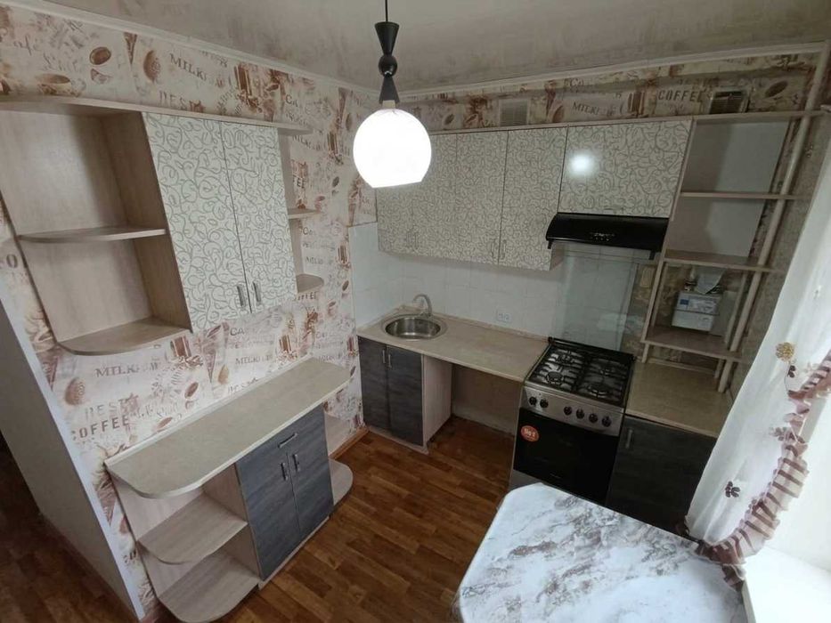 Продам 2 ком квартиру 19 мкр