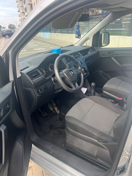 Vând WV Caddy 2015 282000 km