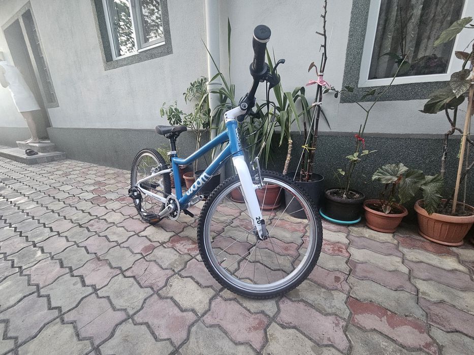 Bicicleta Woom 4 în stare perfecta