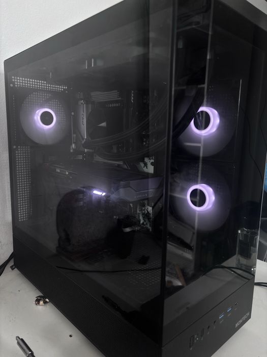 Placa video gigabyte oc x3 rtx 5060 8gb