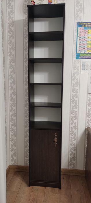 Книжный шкаф-пенал