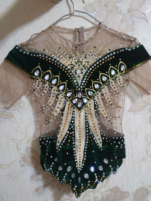 Пошив купальников для художественной гимнастики