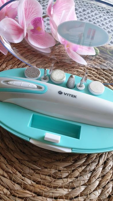Маникюрный набор VITEK