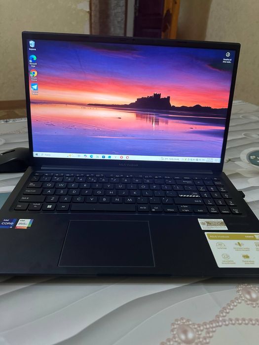 ASUS VivoBook 15 i9 / 16GB / 512GB