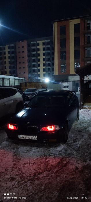 Продам автомобиль БМВ