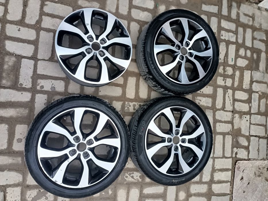 Продам титан  диска с покрышкой