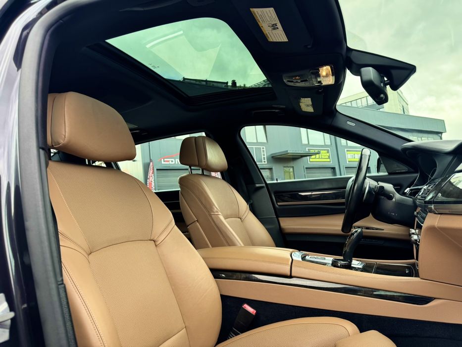 BMW 750Lxi - 2015 - €9999