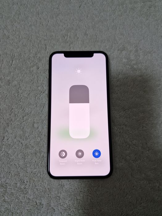 IPhone 11 Pro  LL/A  IDEAL Yomkost 77%