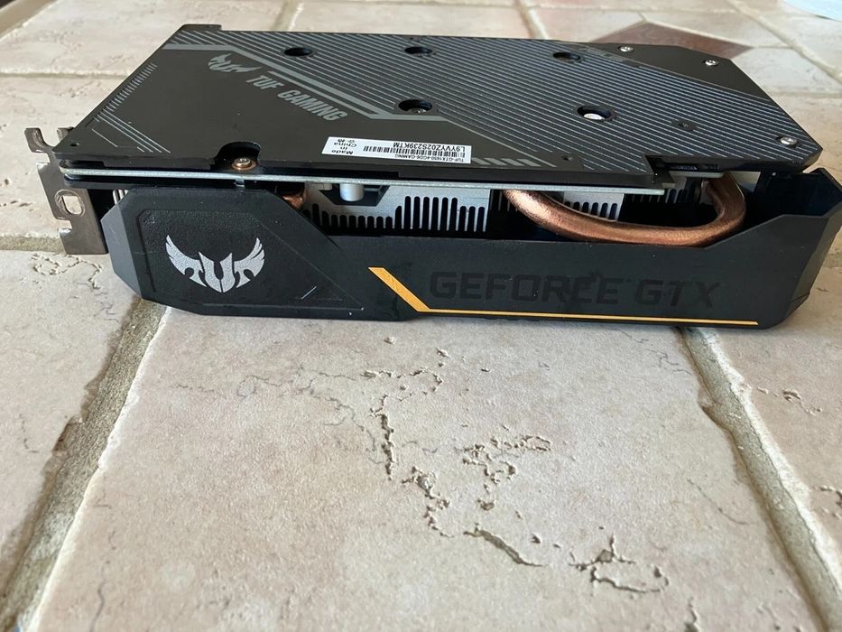 Asus Gtx 1650 dual DDR6
