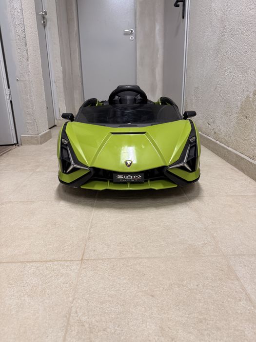 Акумулаторна кола за деца от 3 до 6 години