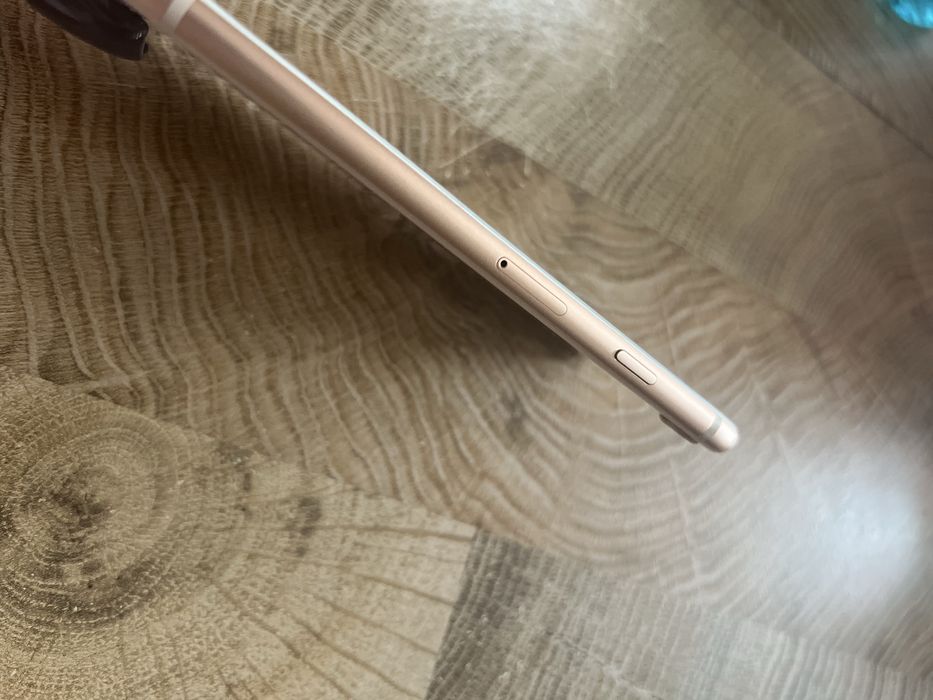 Iphone 8 64GB Gold