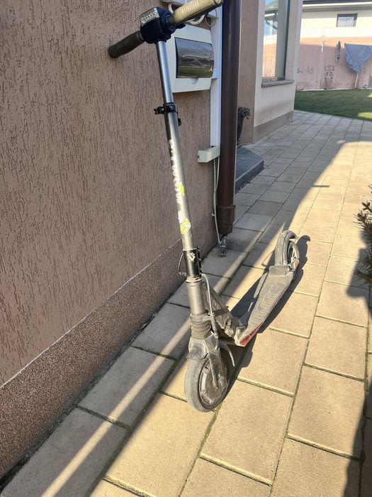 trotineta etwow boster es