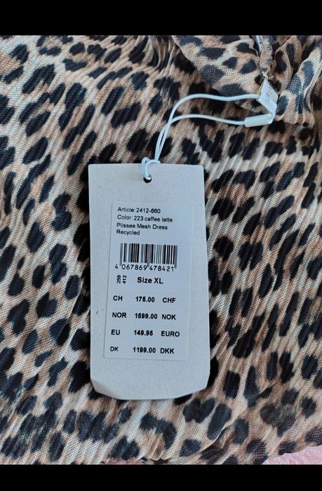Rochie femei superbă