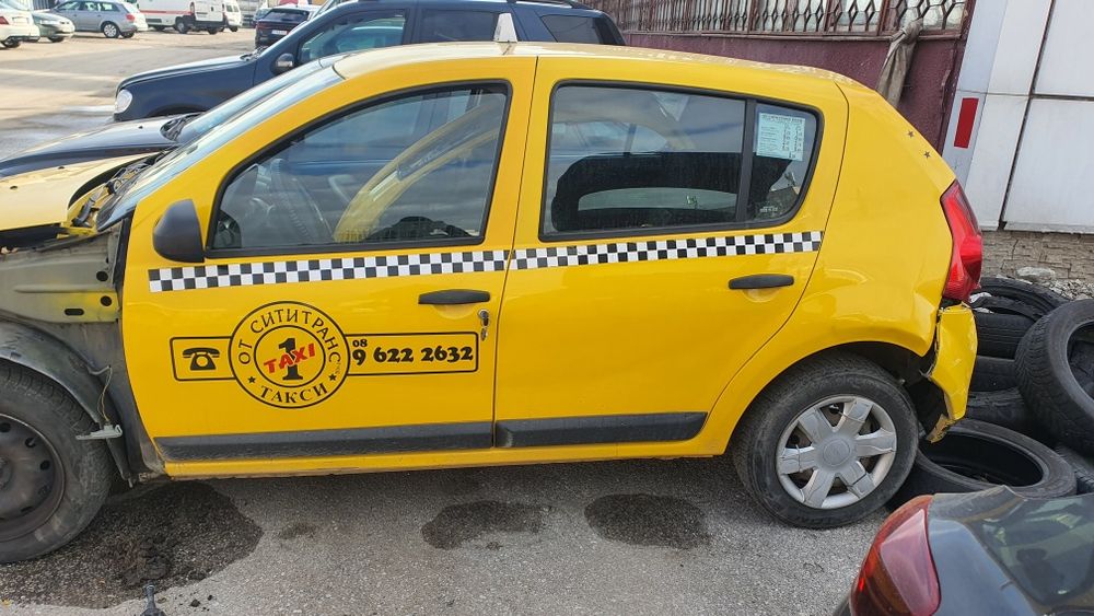 Дачия сандеро/sandero 2009г на части