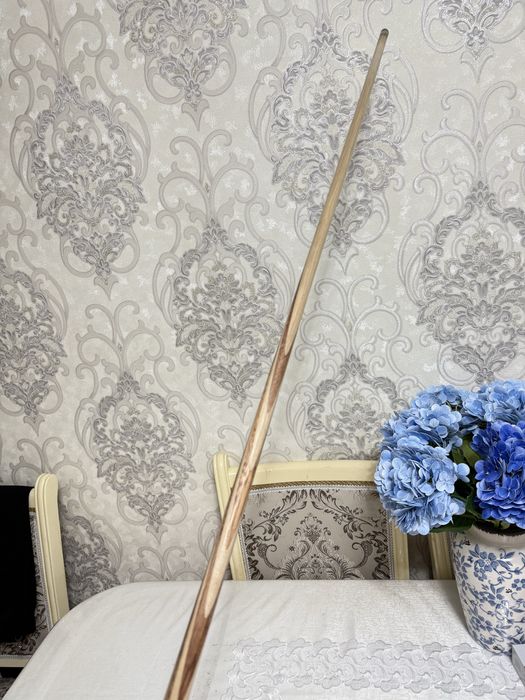 Продам бильярдный кий