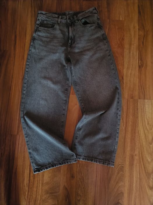 Blugi Wide leg Pull&bear pirați o singura data  mărimea 40