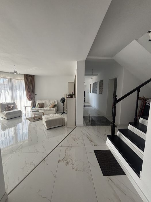 Vand casa noua Mosnita 330000 euro