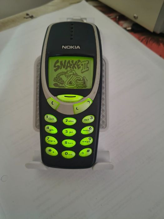 Nokia 3310 ( liber de rețea, lifetimer 3:29, baterie noua)