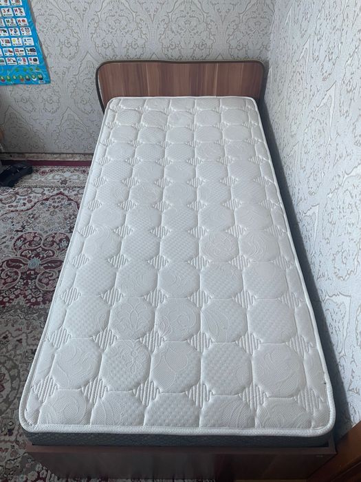 Кровать односпальная