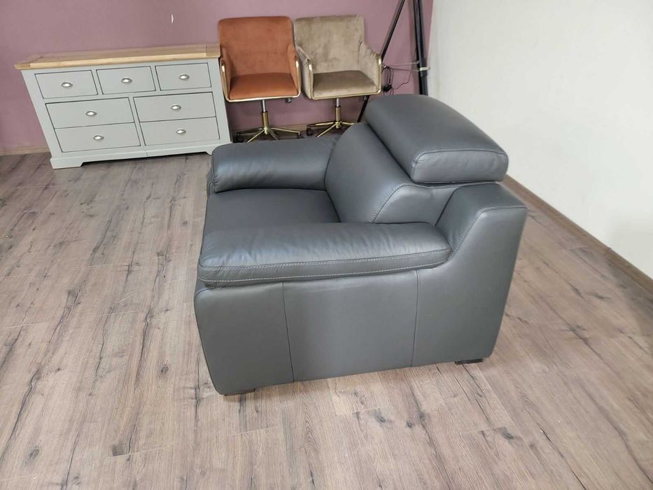 Италиански сив кожен фотьойл Ancona