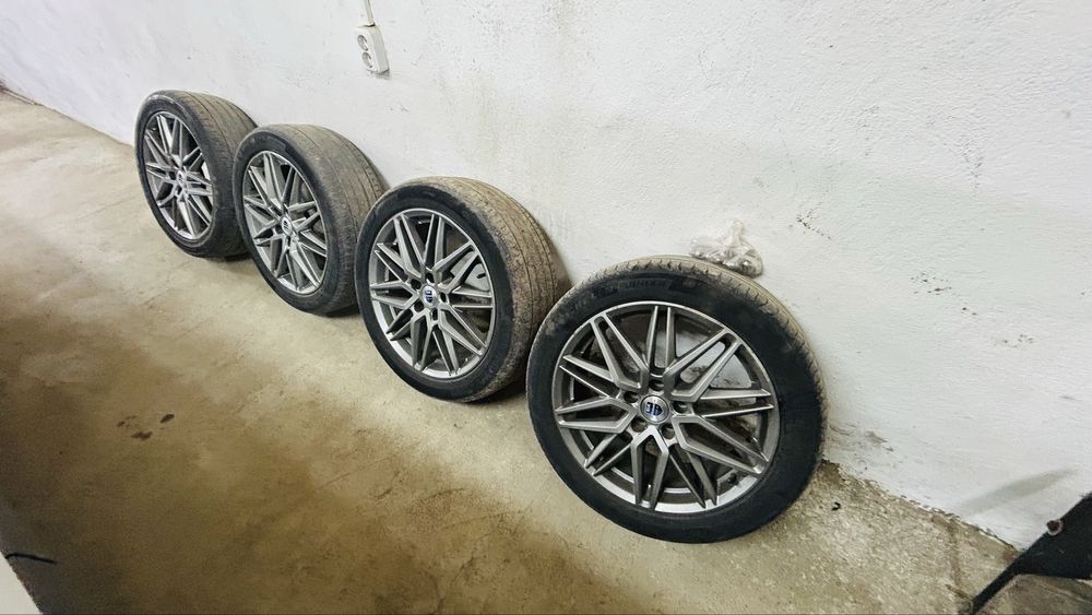 Продам титанку с шинами