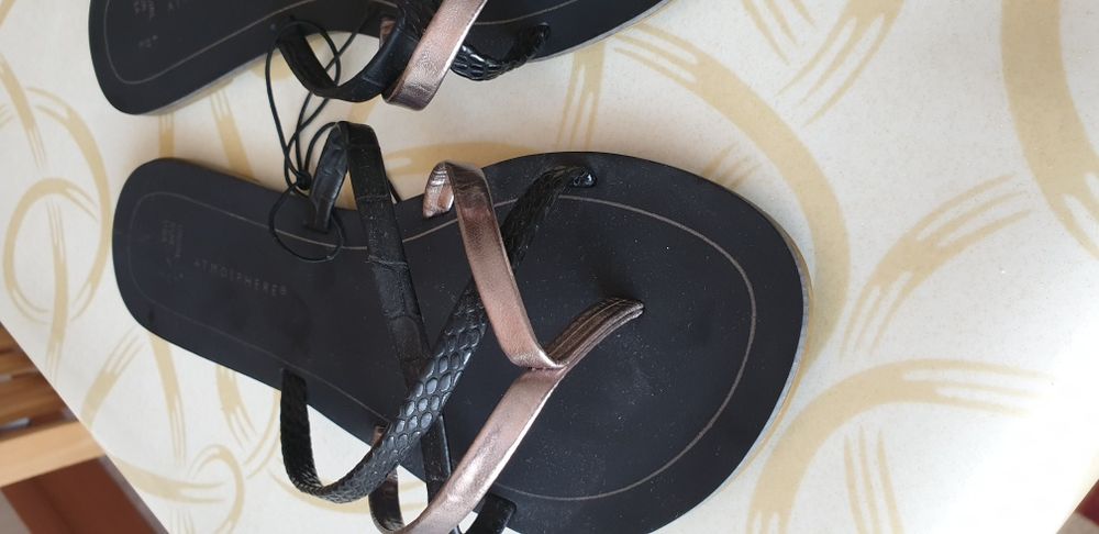 Дамски сандали