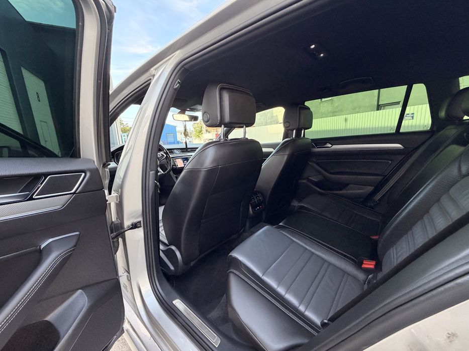 VW Passat B8 R-Line 2.0 TDI 190 CP DSG 6 | Dynaudio | H&R | CarPlay |