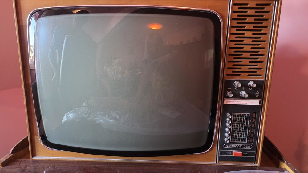 Televizoare vechi