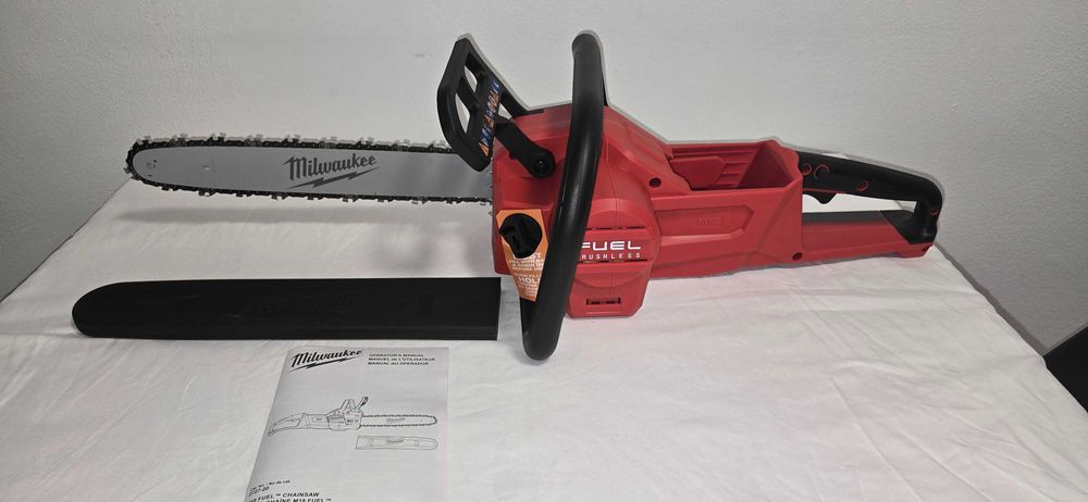 Drujba, Fierestrau cu lant Milwaukee m18 FCHS, lama de 40cm