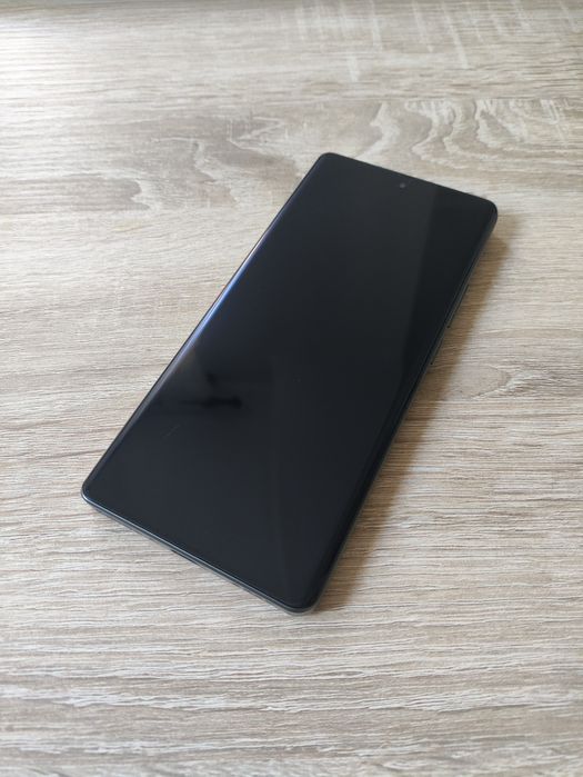 Бартер! Realme GT 6T 8/256GB Fluid green (зелен)