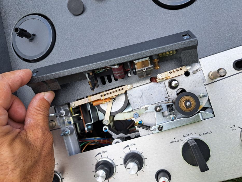 Uher 263  magnetofon stereo anii 70