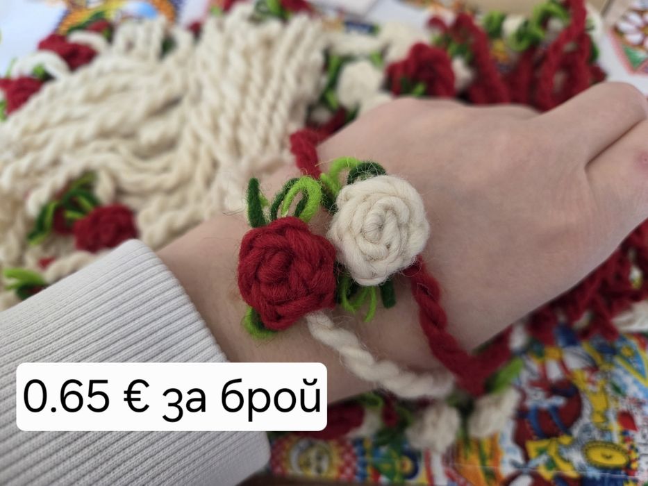 Мартеница гривна роза