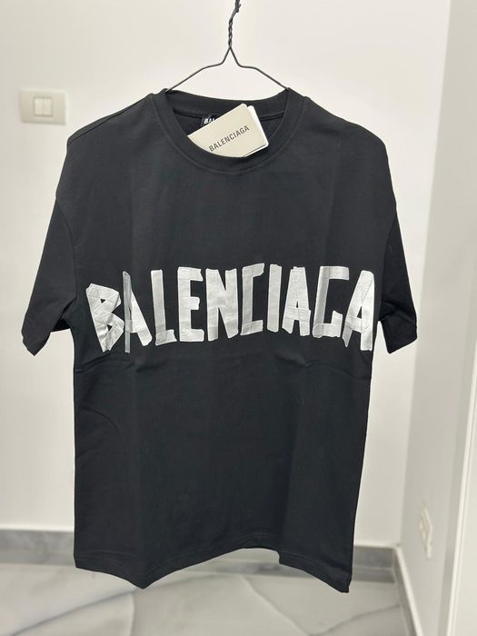 Tricou Balenciaga